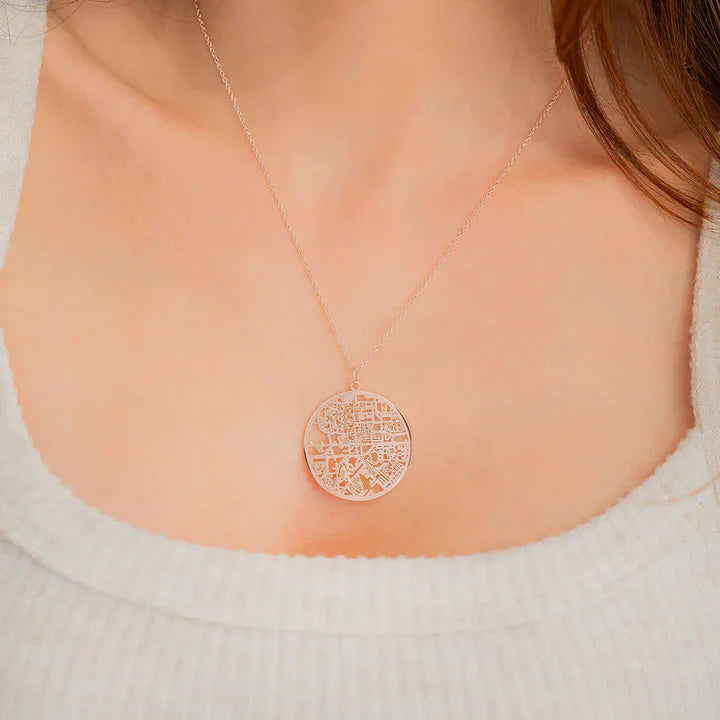 Collana personalizzata con mappa