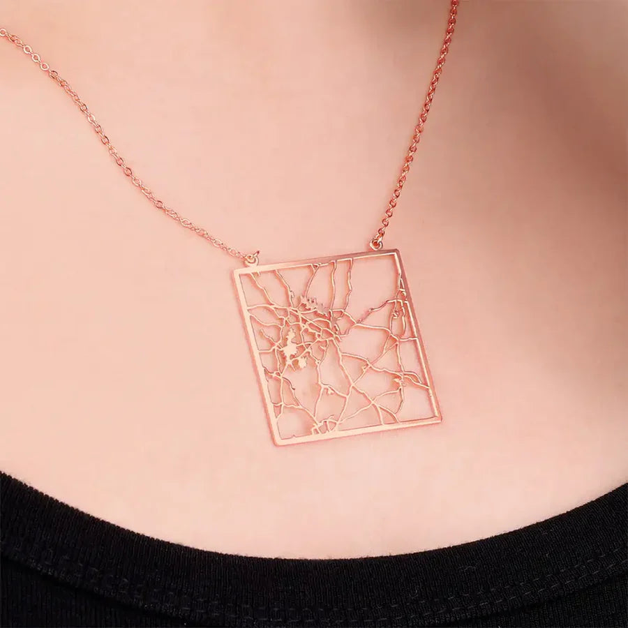 Collana personalizzata con mappa