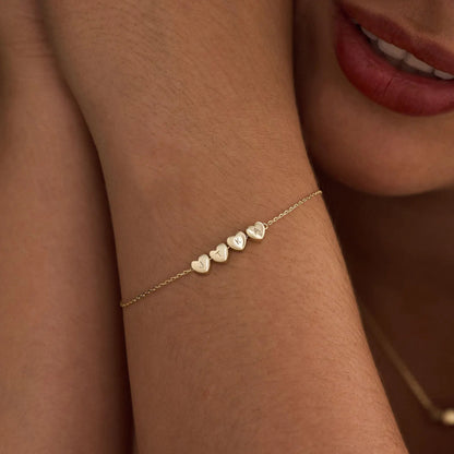 Bracciale personalizzato con iniziale e ciondolo a forma di cuore